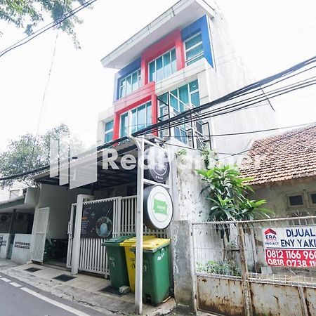 Eascot Hotel Mitra Reddoorz Jakarta Eksteriør bilde