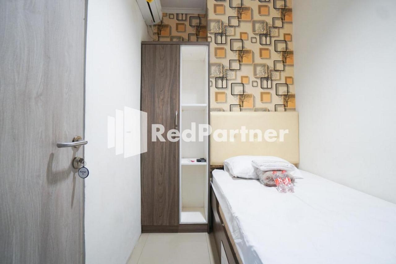 Eascot Hotel Mitra Reddoorz Jakarta Eksteriør bilde